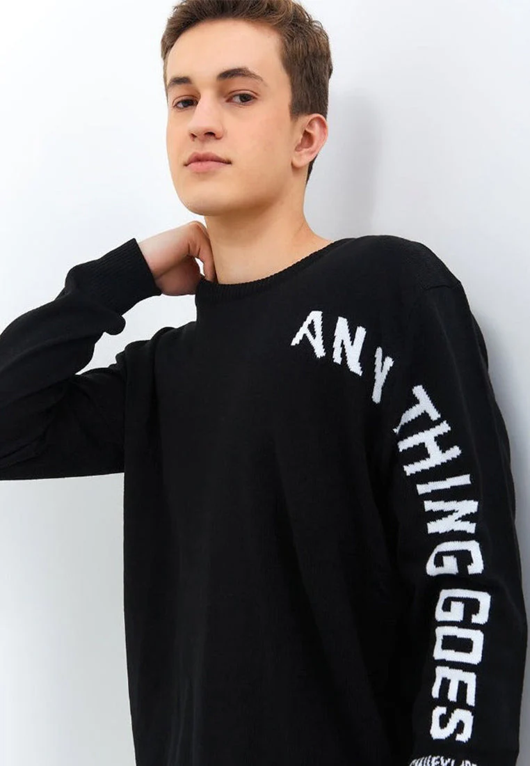 Sweatshirt Smiley Pria Material Rajut Warna Hitam - Valley - Image 4