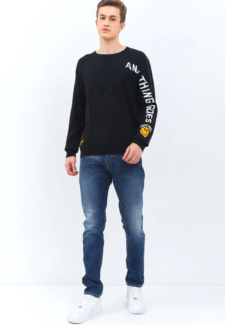 Sweatshirt Smiley Pria Material Rajut Warna Hitam - Valley - Image 6